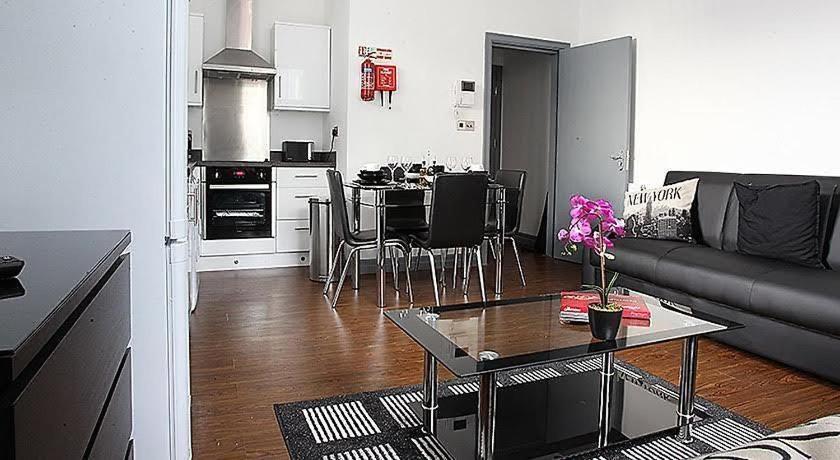 Lewis Apartment 1 Northern Quarter Sleeps Upto 4 Manchester Ngoại thất bức ảnh